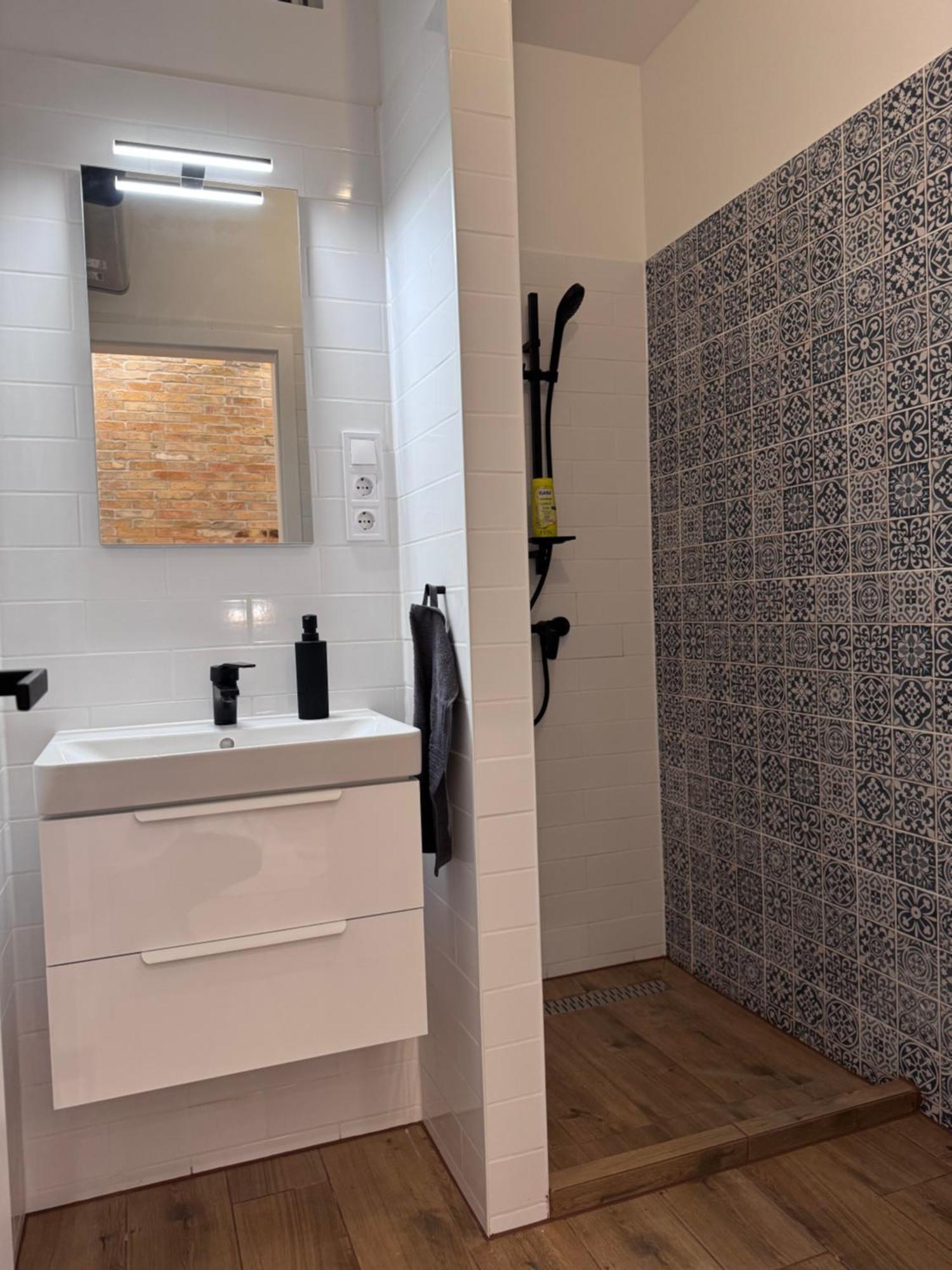 Raday Boutique Apartment บูดาเปสต์ ภายนอก รูปภาพ